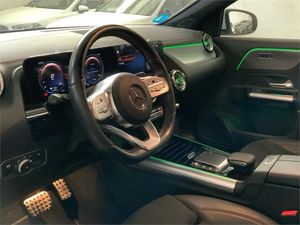 Mercedes EQA EQA 300 4MATIC  - Foto 2