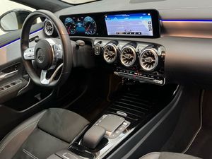 Mercedes Clase A 200 AMG Line (EURO 6d)  - Foto 2