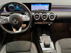 Mercedes Clase A 200 AMG Line (EURO 6d)  - Foto 2