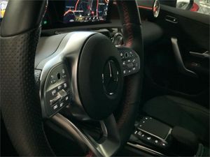 Mercedes Clase A Sedán A 180  - Foto 2