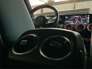 Mercedes Clase A Sedán A 180  - Foto 2