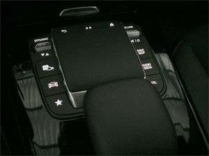 Mercedes Clase A Sedán A 180  - Foto 2