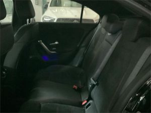 Mercedes Clase A 180 Sedán  - Foto 2