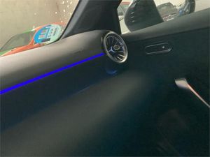 Mercedes Clase A 180 Sedán  - Foto 2