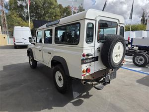 Land-Rover Defender 110 SW E  - Foto 2