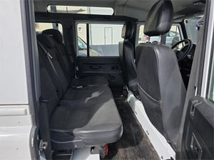 Land-Rover Defender 110 SW E  - Foto 2