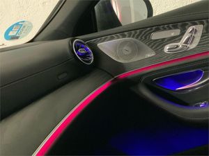 Mercedes Clase CLS 300 d 4MATIC  - Foto 2