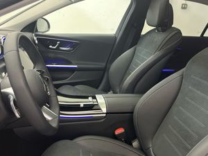 Mercedes Clase C 220 d Berlina  - Foto 2