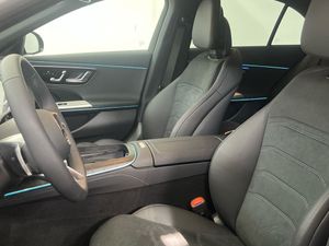 Mercedes Clase E 300 de berlina con tecnología híbrida EQ  - Foto 2