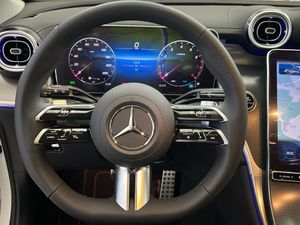 Mercedes GLC 200 4MATIC  - Foto 2