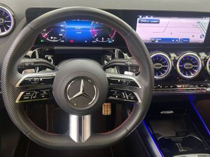 Mercedes GLA 200 d  - Foto 2