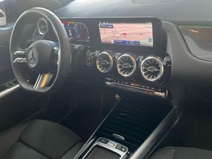 Mercedes GLA 200 d  - Foto 2