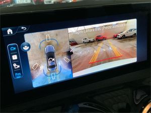 Mercedes Clase A 180 Sedán  - Foto 2