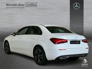 Mercedes Clase A 180 Sedán  - Foto 2