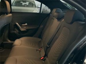 Mercedes Clase A 180 Sedán  - Foto 2