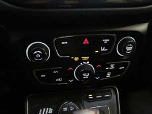 Jeep Compass 1.3 Gse T4 96kW (130CV) Longitude MT FWD  - Foto 2