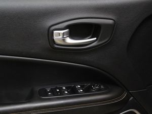 Jeep Compass 1.3 Gse T4 96kW (130CV) Longitude MT FWD  - Foto 2