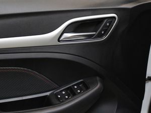 MG ZS 1.5 Comfort  - Foto 2