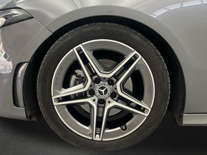 Mercedes Clase A 180 d AMG Line (EURO 6d)  - Foto 2