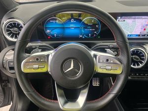 Mercedes Clase A 180 d AMG Line (EURO 6d)  - Foto 2
