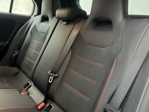 Mercedes Clase A 180 AMG Line (EURO 6d)  - Foto 2