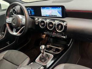 Mercedes Clase A 180 AMG Line (EURO 6d)  - Foto 2