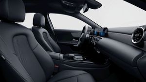 Mercedes Clase A Sedán A 200  - Foto 2