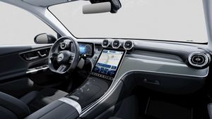 Mercedes GLC GLC 300 de 4MATIC  - Foto 2