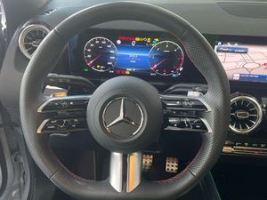 Mercedes GLA 200 d  - Foto 2