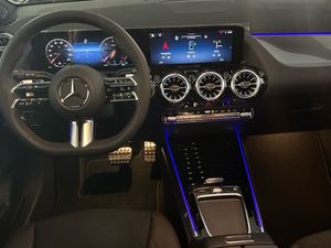 Mercedes GLA 200 d AMG Line (EURO 6d)  - Foto 2