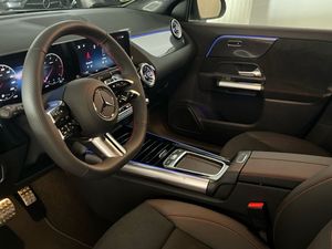 Mercedes GLA 200 d AMG Line (EURO 6d)  - Foto 2