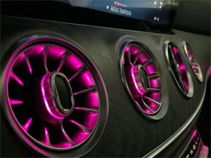 Mercedes Clase CLS 300 d 4MATIC  - Foto 2