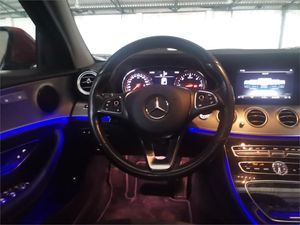 Mercedes Clase E 220 BlueTEC Avantgarde Plus  - Foto 2