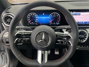 Mercedes Clase A 200 d  - Foto 2