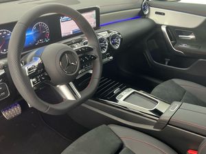 Mercedes CLA 250 e  - Foto 2