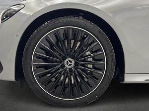 Mercedes Clase E 220 d Estate  - Foto 2