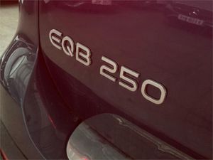 Mercedes EQB EQB 250  - Foto 2