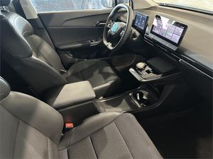 MG MG4 64kWh Luxury  - Foto 2