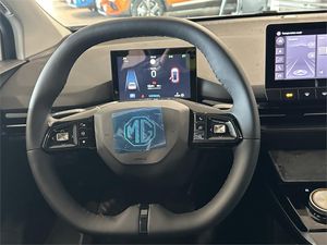 MG MG4 64kWh Luxury  - Foto 2