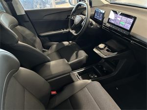 MG MG4 64kWh Luxury  - Foto 2