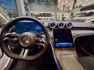 Mercedes Clase C 220 d Berlina  - Foto 2