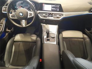BMW Serie 3 320d Auto.Touring  - Foto 2