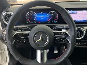 Mercedes Clase A 200 d Compacto  - Foto 2