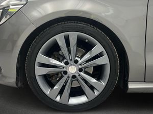 Mercedes CLA 200 CDI / d Urban  - Foto 2