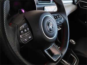 MG ZS 1.5 Luxury  - Foto 2