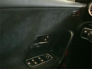 Mercedes Clase A Sedán A 180  - Foto 2