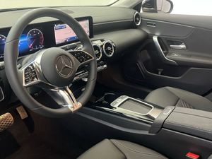 Mercedes CLA 200 d Coupé  - Foto 2