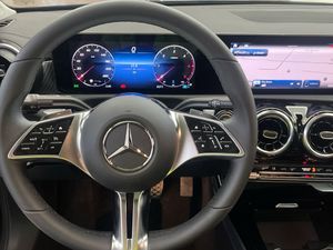 Mercedes CLA 200 d Coupé  - Foto 2