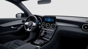 Mercedes GLC 300 de 4Matic AMG Line (EURO 6d)  - Foto 2