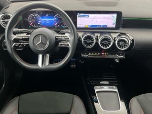 Mercedes Clase A 180 AMG Line (EURO 6e)  - Foto 2